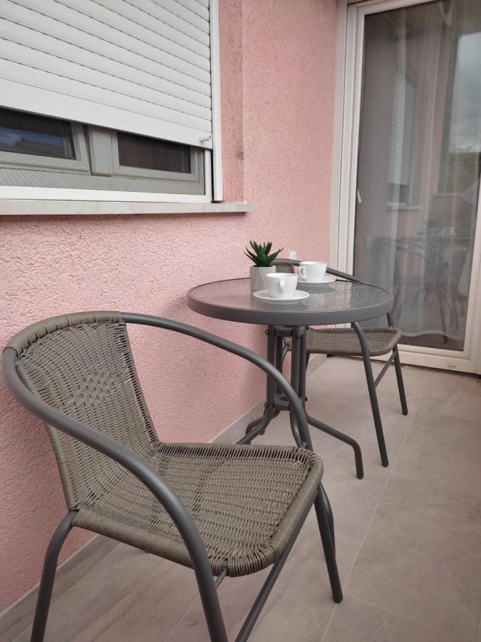 Apartman Petra Kastela Exterior photo