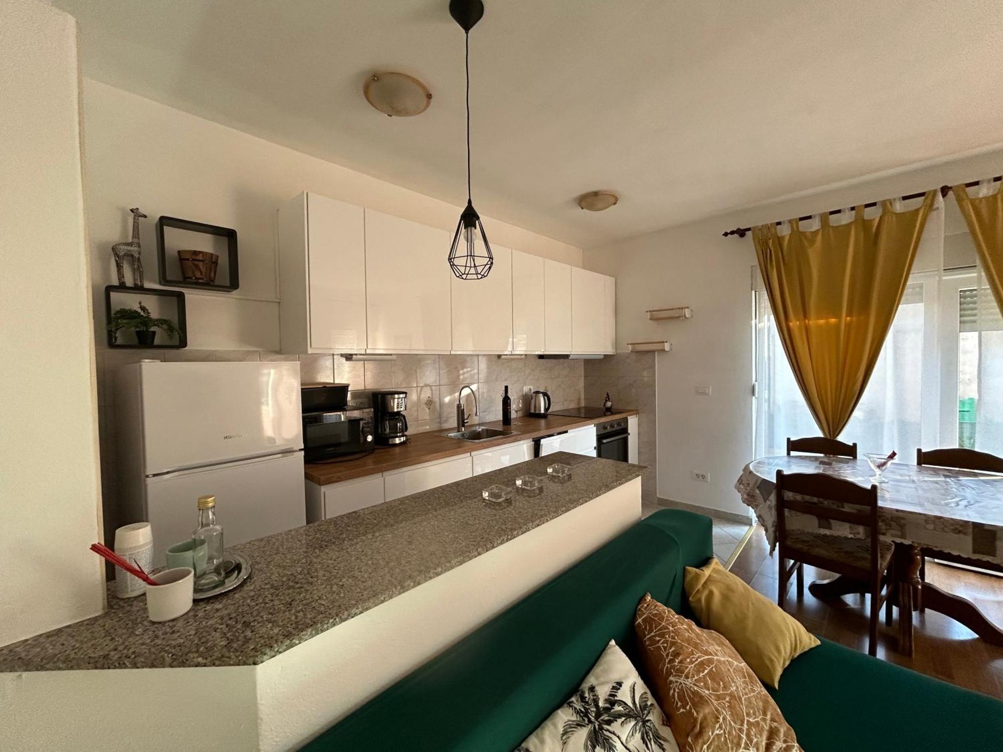 Apartman Petra Kastela Exterior photo